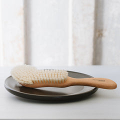 Bed Brush