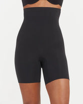 Higher Power Short (Very Black)