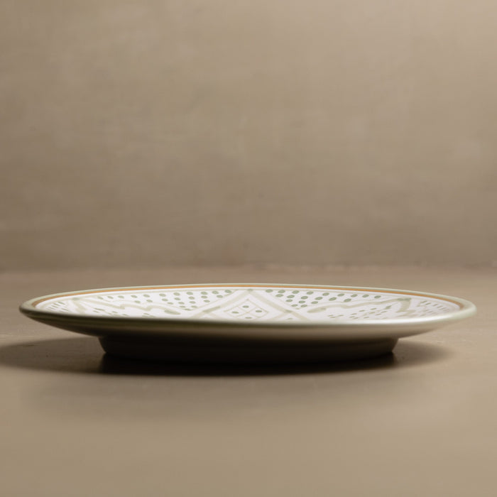 Fez Dinner Plate Green - Moroccan Dinnerware Adorned with 12 Carat Gold Accents - Benisouk