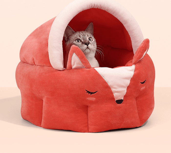 Gadget Gerbil Fox Shaped Cat Bed