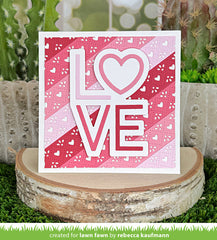 giant outlined love
