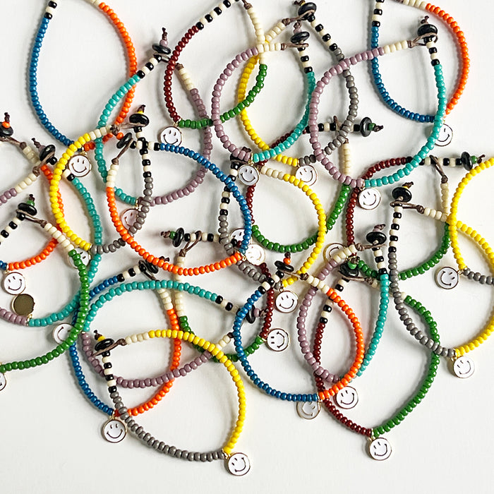 Happy Face Beaded Bracelet (Orange & Blue)