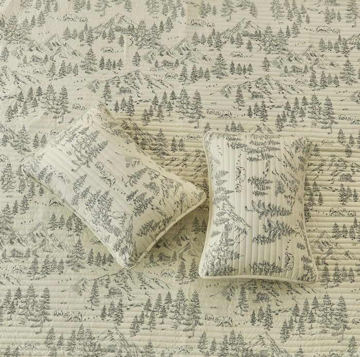 Light Green Bear and Pine Tree Toile Quilt Set - Annabel Bleu