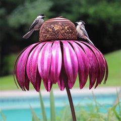 Gadget Gerbil Petal Shaped Bird Feeder