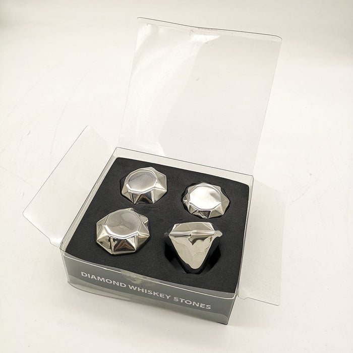 Gadget Gerbil 4 pieces of Silver Stainless Steel Diamond Shaped Ice Cubes