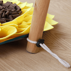 Gadget Gerbil Sunflower Shaped Dog Snuffle Mat
