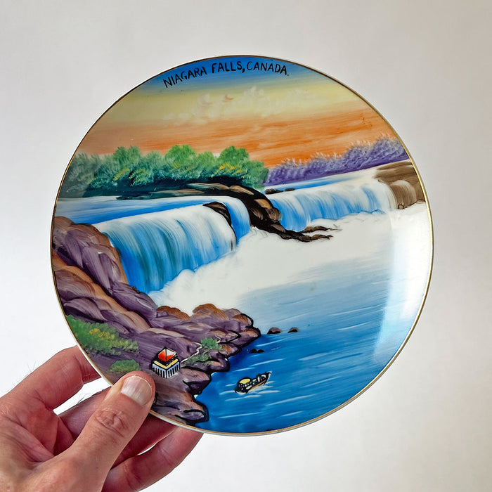 Vintage Souvenir Niagara Falls Canada Ceramic Plate