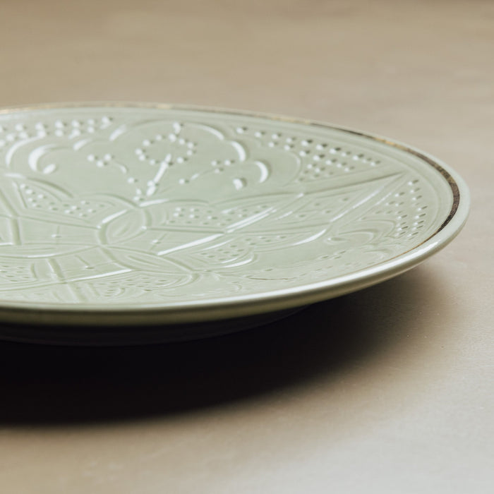 Zagora Dinner Plate Green - Moroccan Dinnerware Adorned with 12 Carat Gold Accents - Benisouk