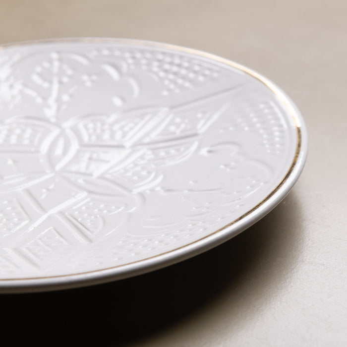 Zagora Dinner Plate White - Moroccan Dinnerware Adorned with 12 Carat Gold Accents - Benisouk